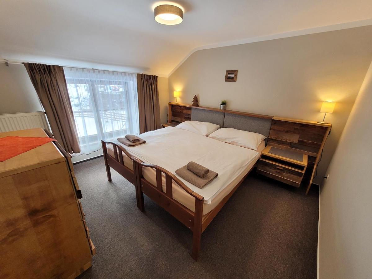 Hotel Stary Mlyn Есеник Экстерьер фото